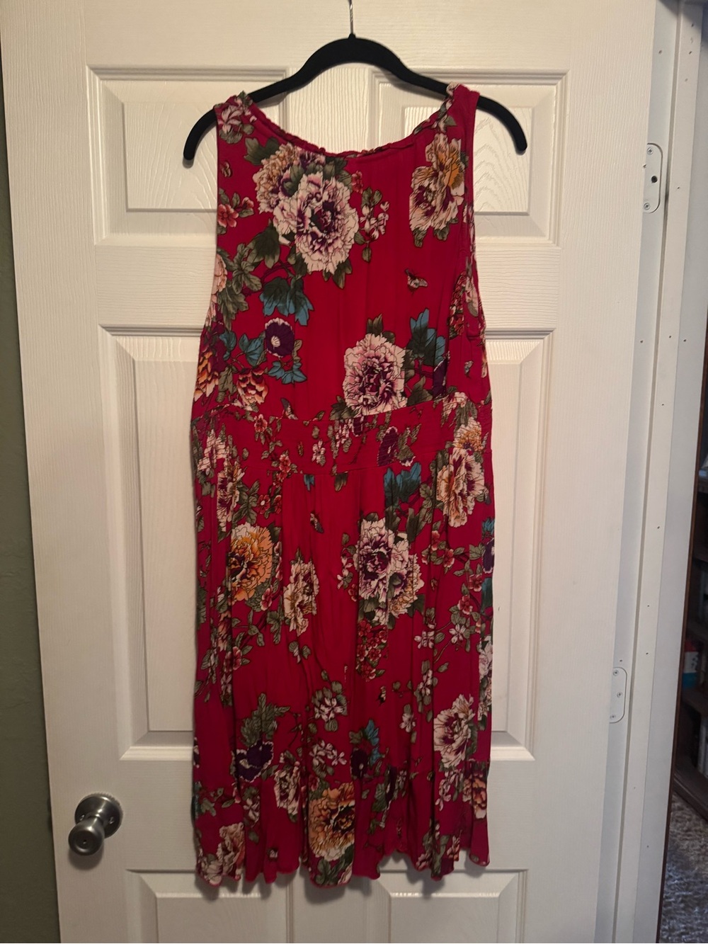 Bila Sz XXL Floral Rayon Midi Dress in Red with Multicolor Blooms - Picture 6 of 7
